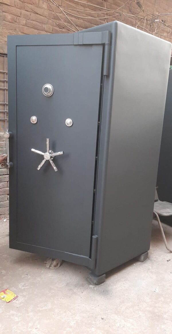 Fireproof Safes - Image 2