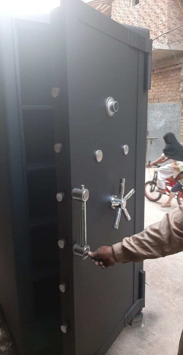 Fireproof Safes - Image 3